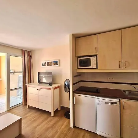 Cap Esterel Agay Raphael Vue 4 Personnes Chez Evelyne Saint-Raphaël